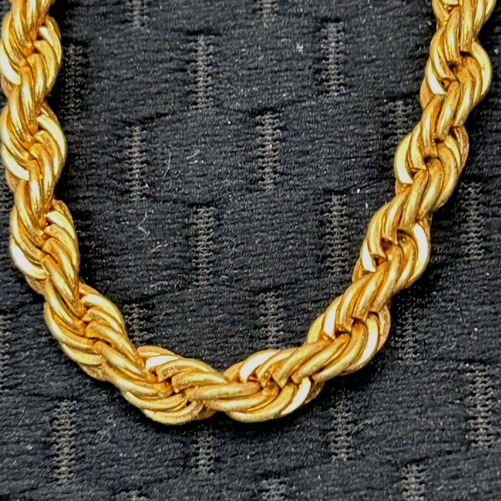 Monet‎ Gold Tone Rope Chain Necklace 28 Inch Vintage Twisted Link Statement